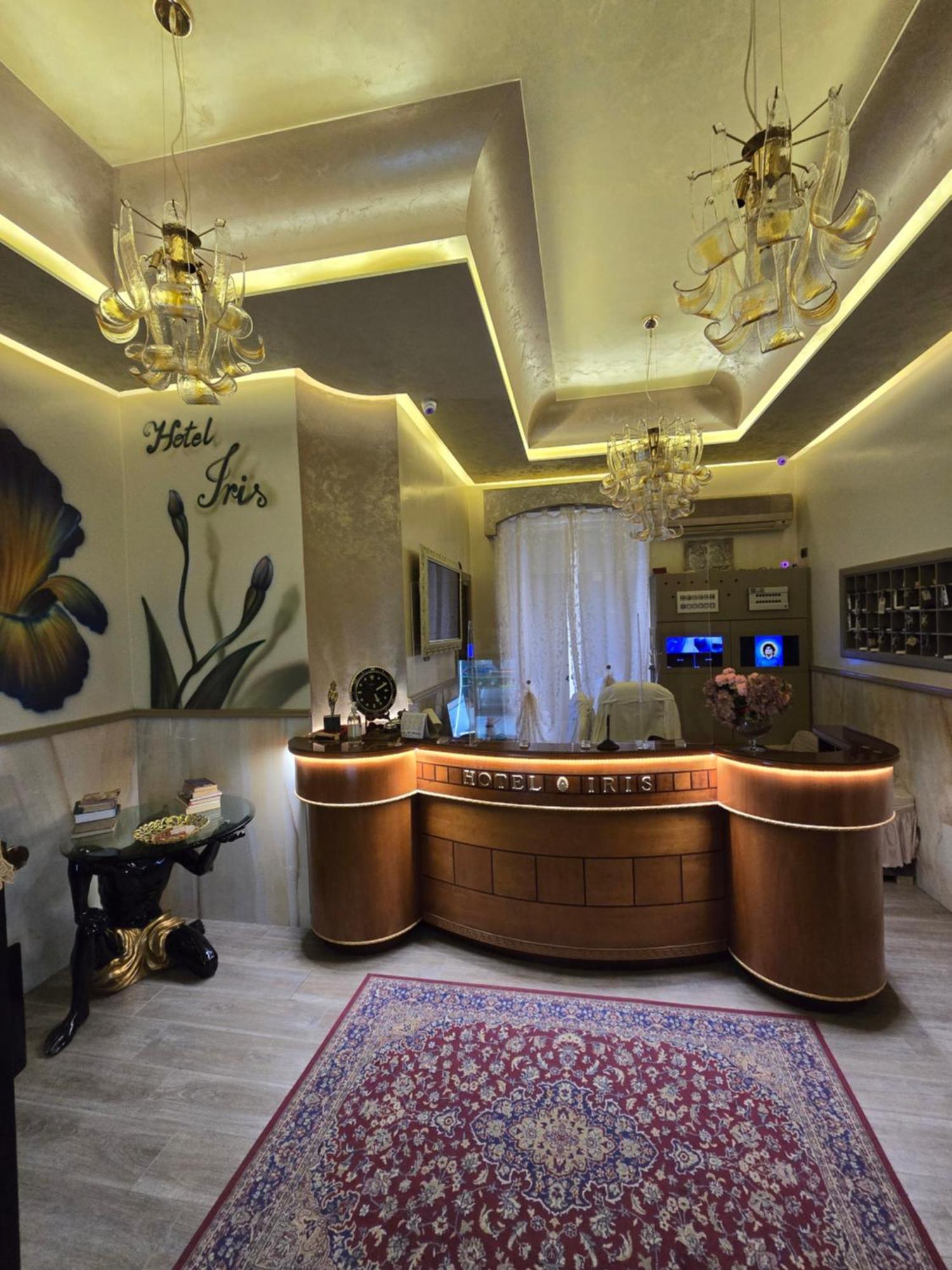 Pensione Enea Naples Luaran gambar