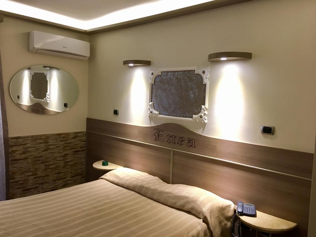 Pensione Enea Naples Luaran gambar