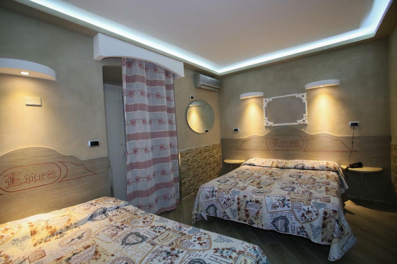 Pensione Enea Naples Luaran gambar